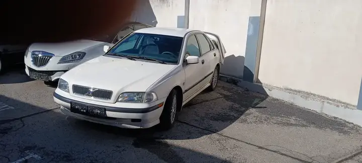 Volvo S40