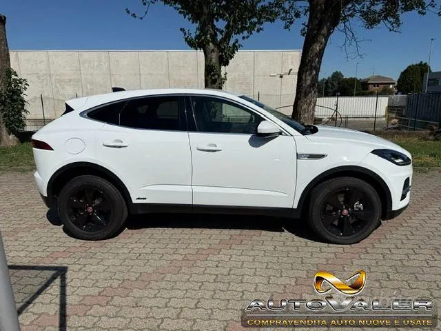 Jaguar E-Pace 2021 photo 5