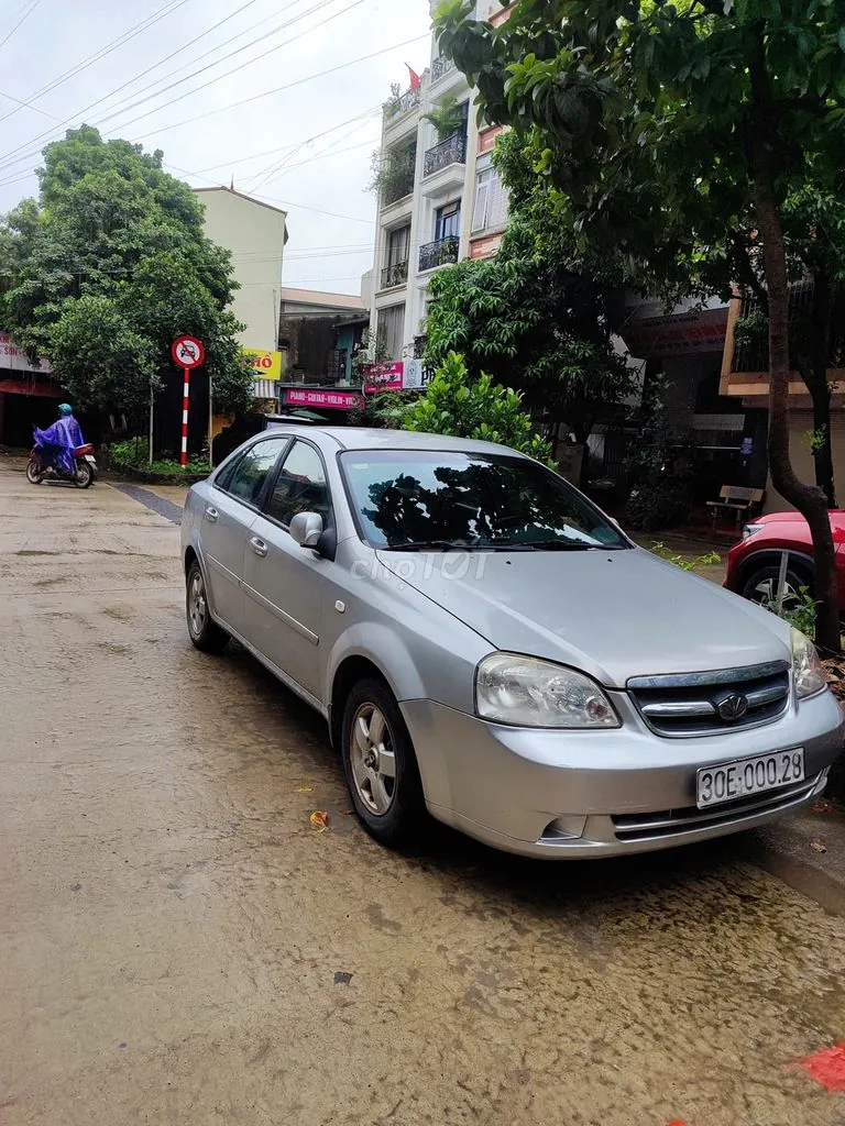 Daewoo Lacetti 2009 photo 2