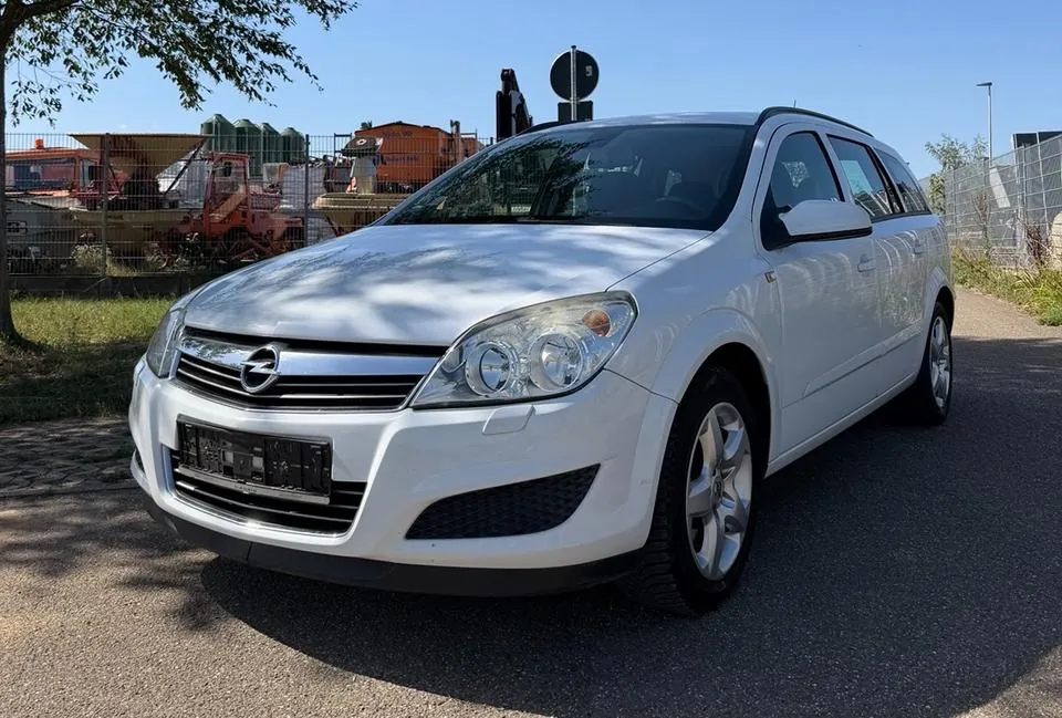Opel Astra H
