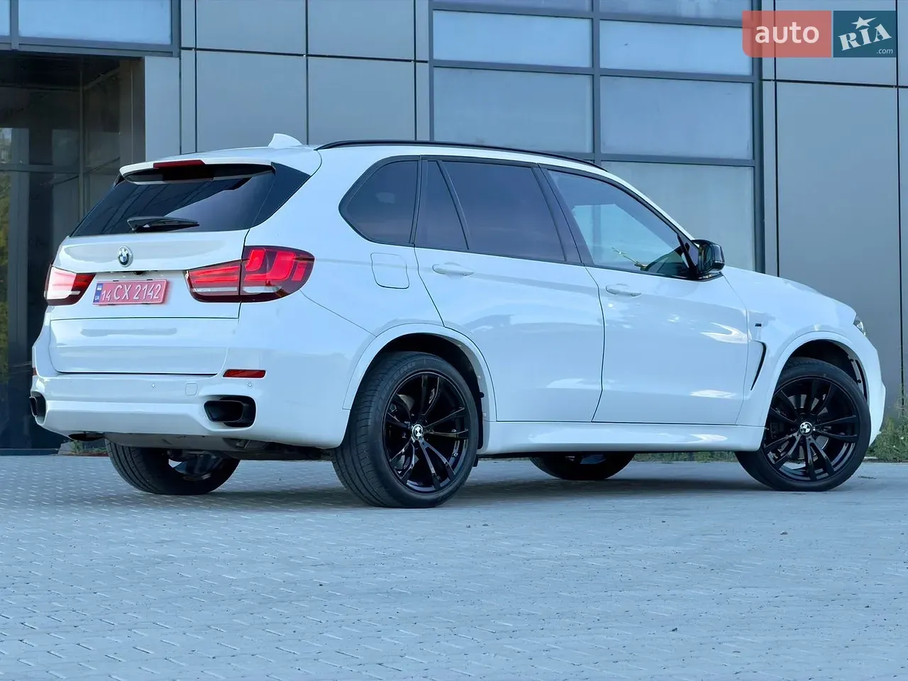 BMW X5 2015 photo 2