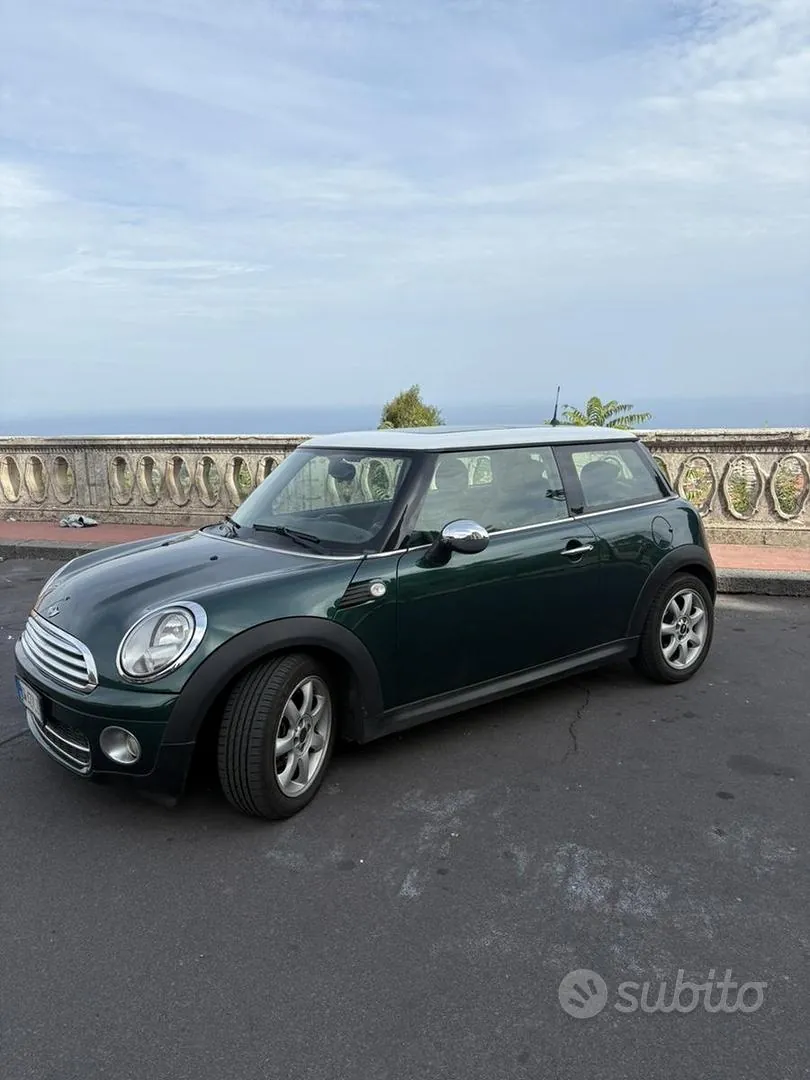 Mini Mini Cooper 2009 photo 2