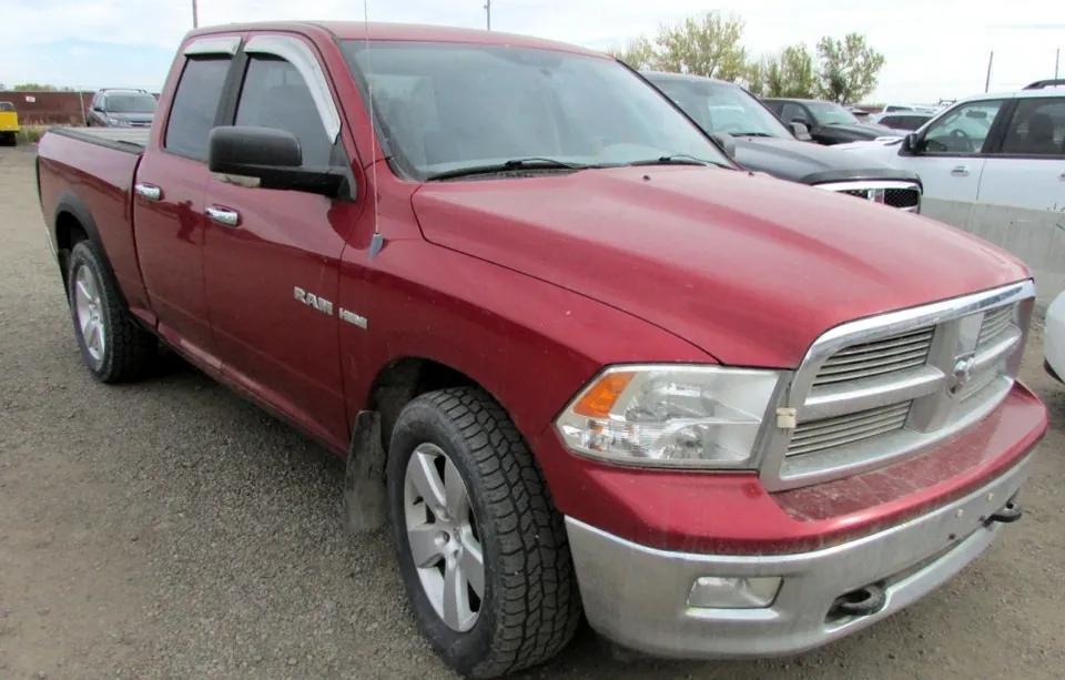 Dodge Ram 1500 2010 photo 3