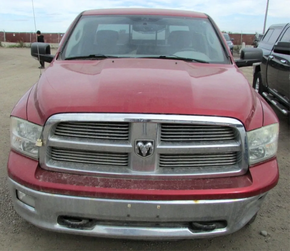 Dodge Ram 1500 2010 photo 2