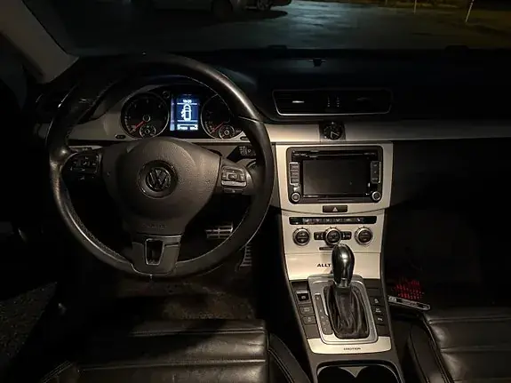 Volkswagen Passat Alltrack 2014 photo 5