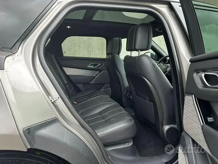 Land Rover Range Rover Velar 2019 photo 5