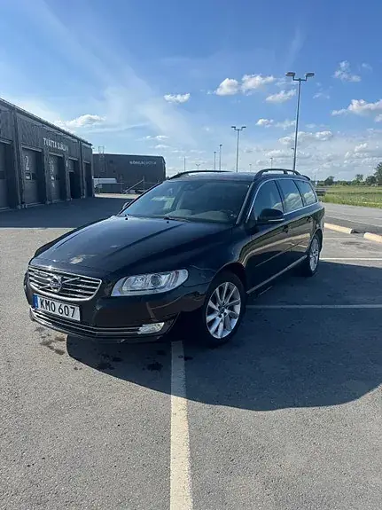 Volvo V70 2016 photo 2