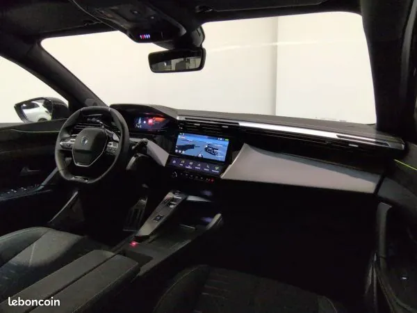 Peugeot 308 2025 photo 4