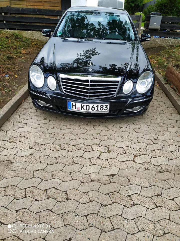Mercedes-Benz E220