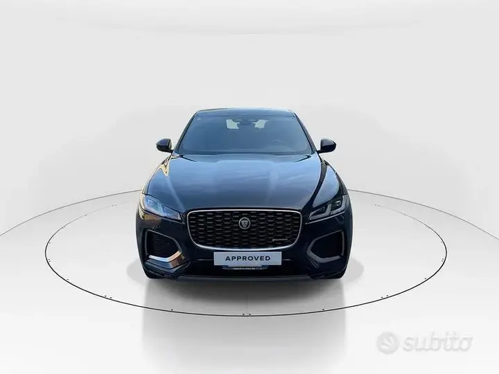 Jaguar F-Pace 2022 photo 2