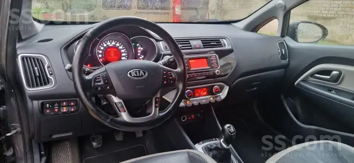 Kia Rio 2015 photo 4