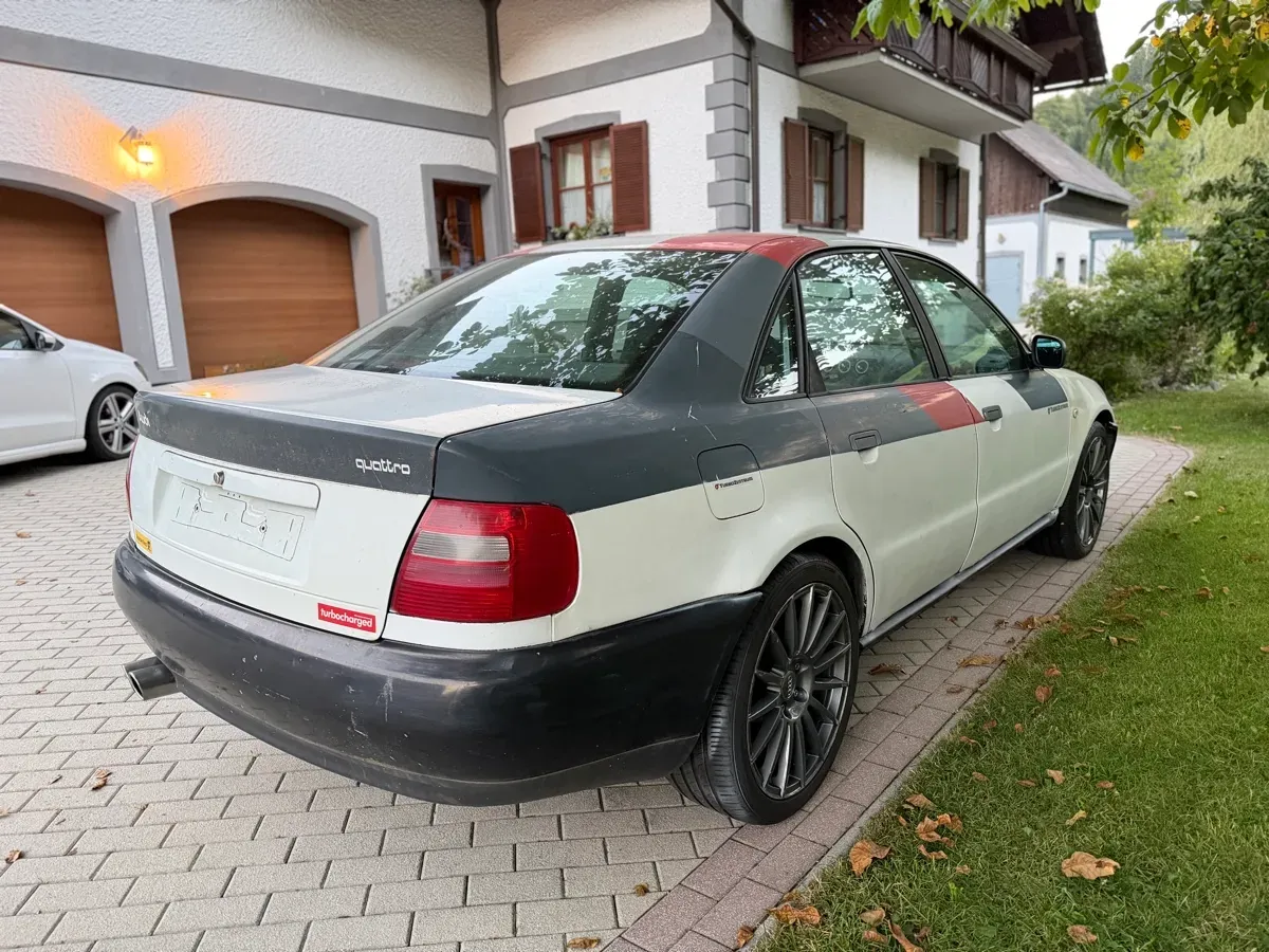 Audi A4 1996 photo 3