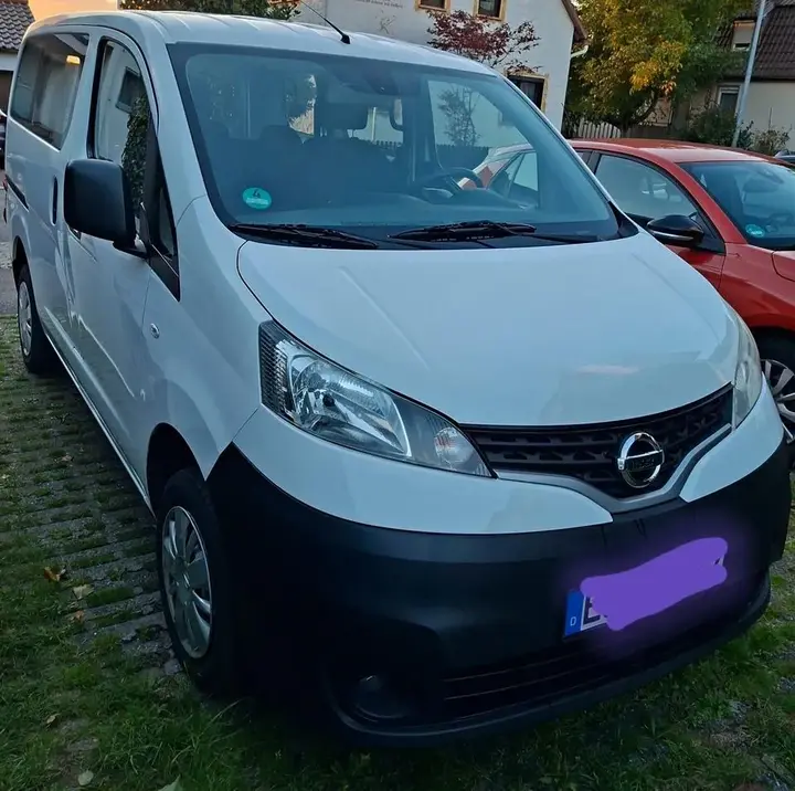 Nissan Nv200