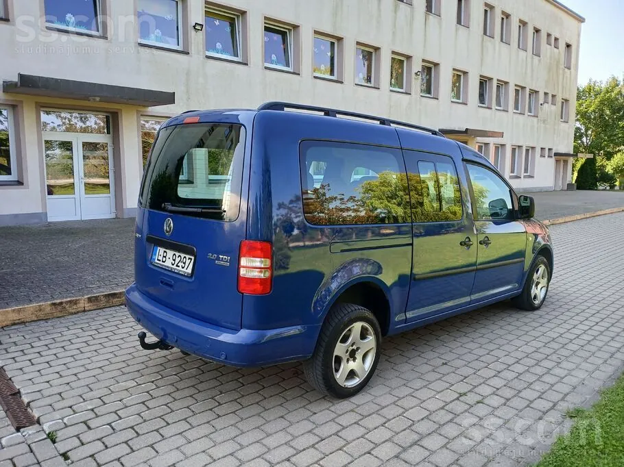 Volkswagen Caddy 2012 photo 2