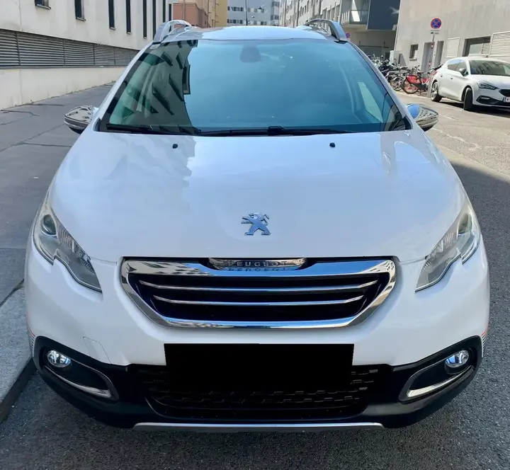 Peugeot 2008 2014 photo 2