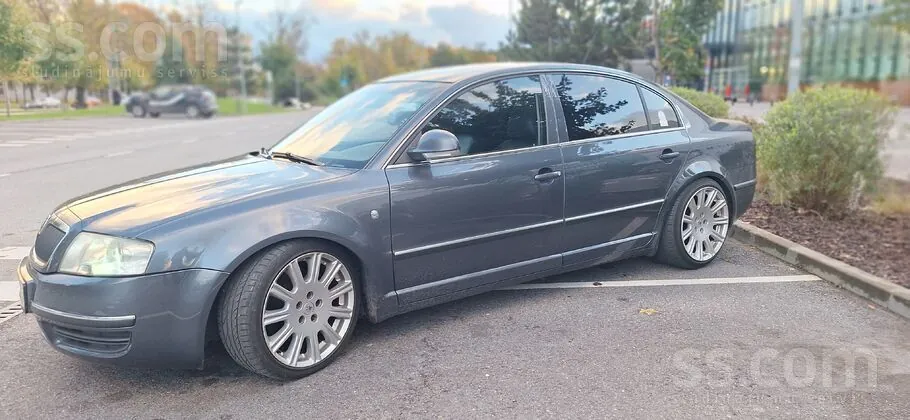 Skoda Superb 2006 photo 4