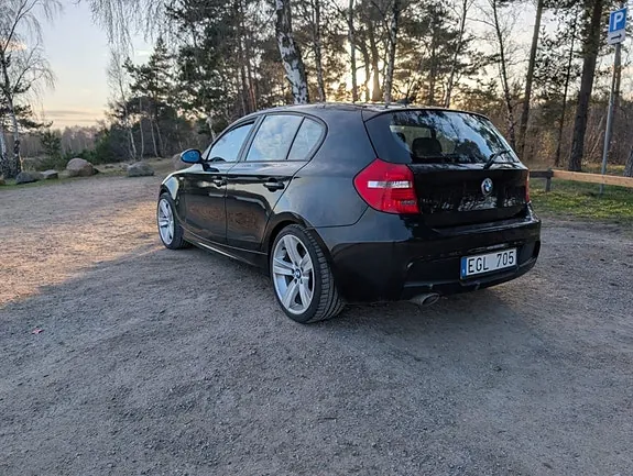 BMW 120D 2010 photo 4