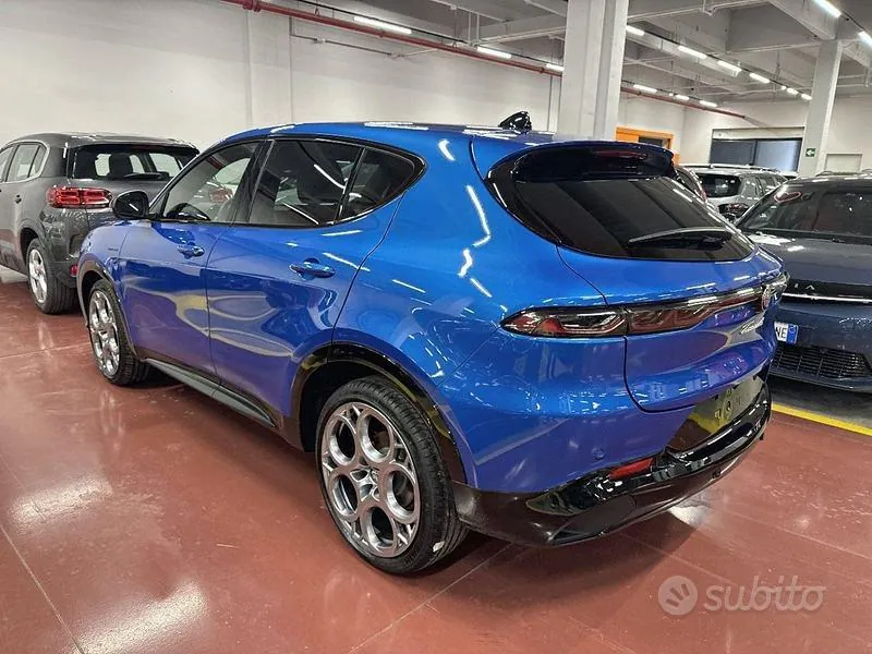 Alfa Romeo Tonale 2024 photo 2