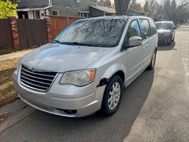 Chrysler Town & Country
