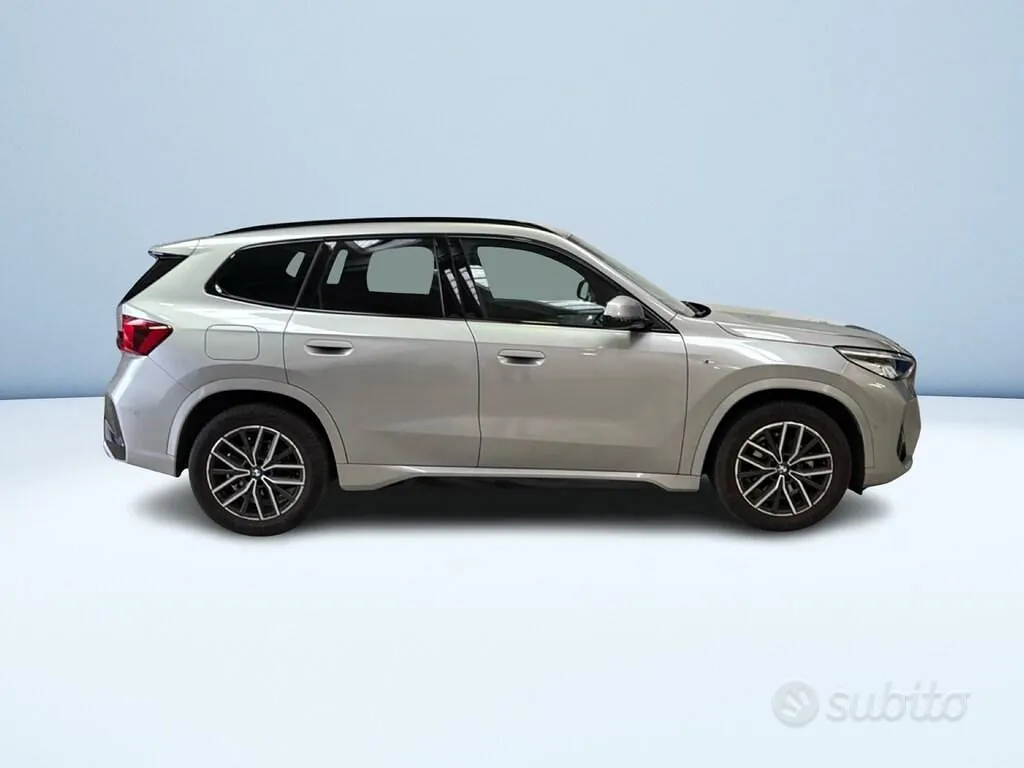 BMW X1 2023 photo 4