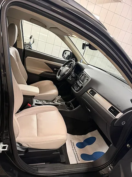 Mitsubishi Outlander 2015 photo 5