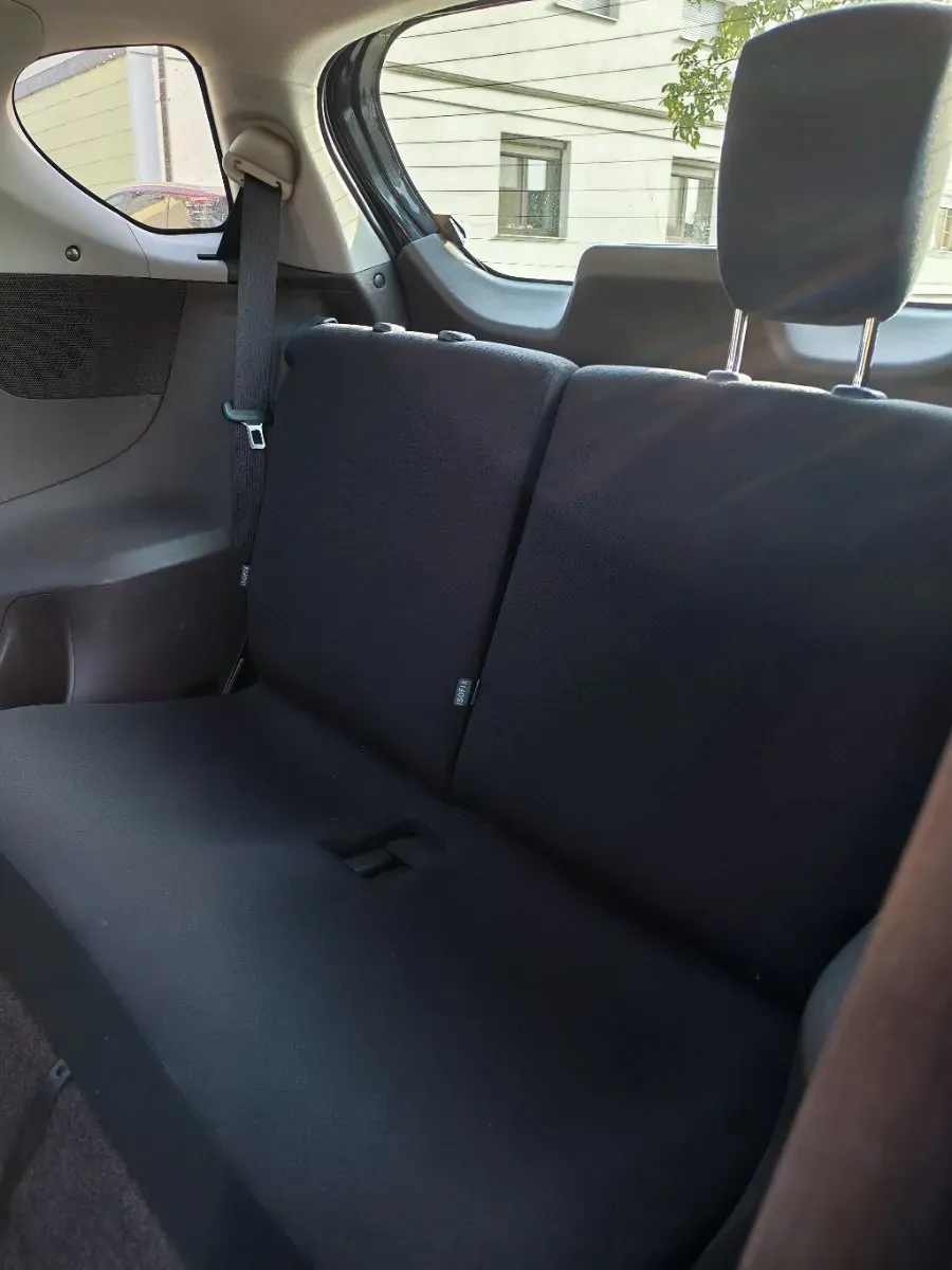 Toyota Iq 2009 photo 2