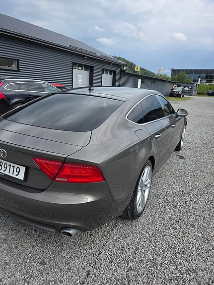 Audi A7 2012 photo 5