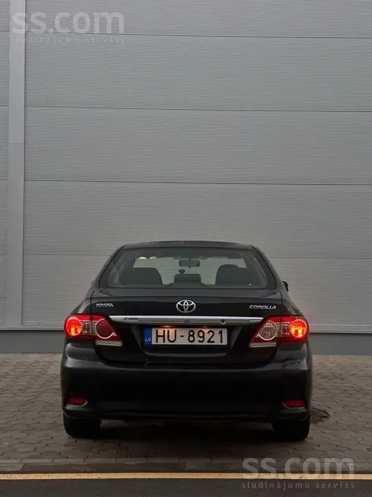 Toyota Corolla 2011 photo 3
