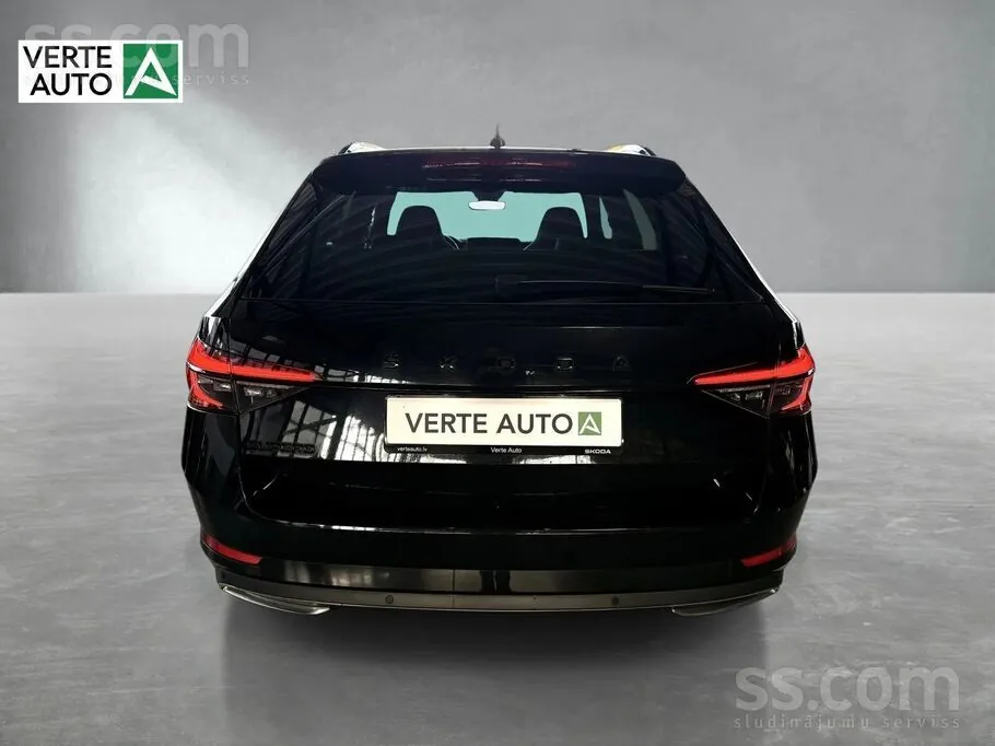 Skoda Superb 2021 photo 5