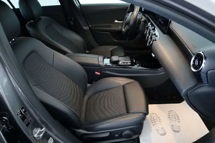 Mercedes-Benz A 180 2020 photo 5