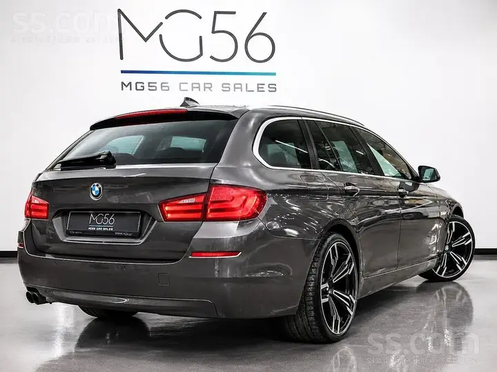 BMW 530I 2011 photo 4