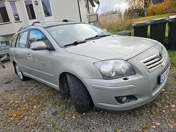 Toyota Avensis 2007 photo 4