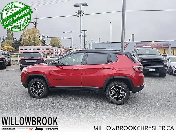 Jeep Compass 2025 photo 4