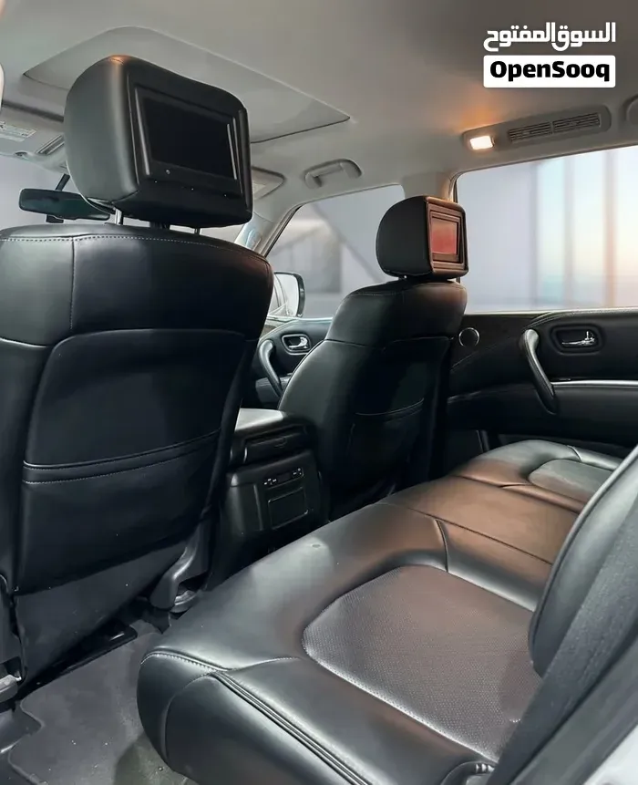 Infiniti Qx80 2015 photo 3