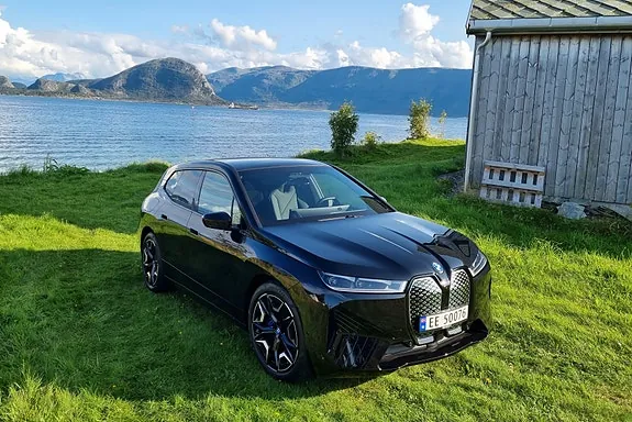 BMW Ix 2023 photo 3