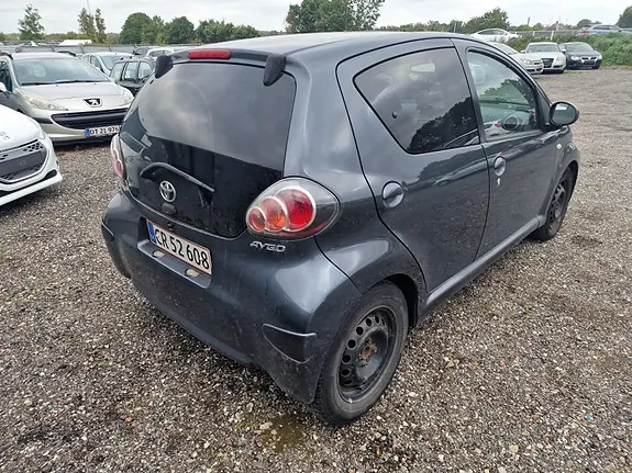 Toyota Aygo 2012 photo 4