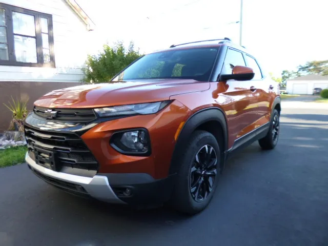Chevrolet Trailblazer 2022 photo 2