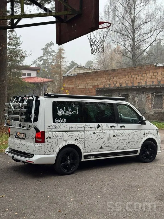Volkswagen Multivan 2013 photo 3