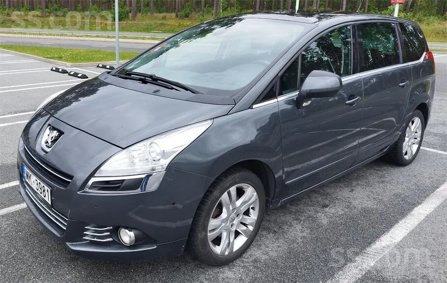 Peugeot 5008 2010 photo 2