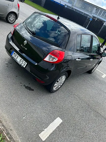 Renault Clio 2012 photo 3