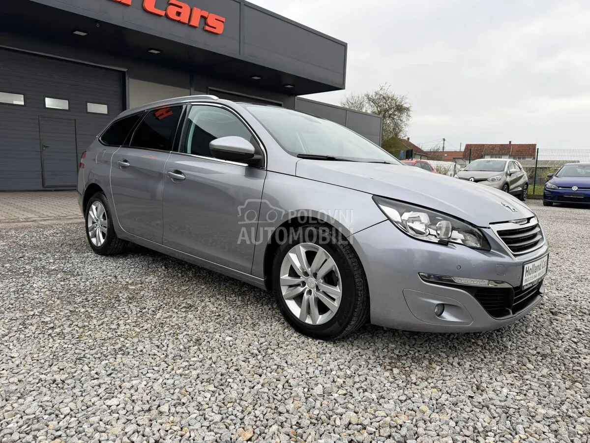 Peugeot 308 2014 photo 2