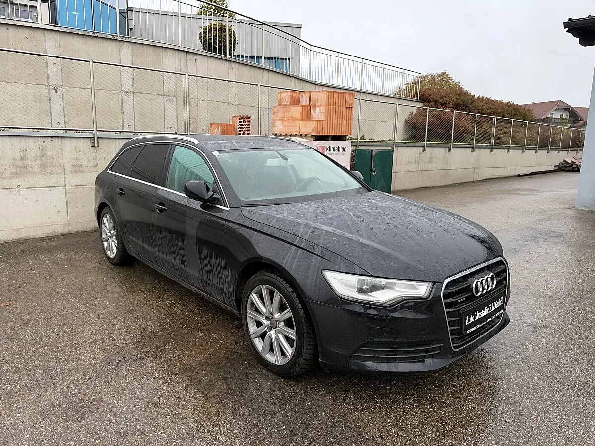 Audi A6 Avant 2011 photo 2