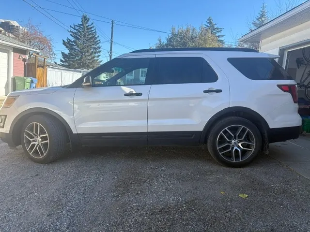 Ford Explorer 2017 photo 3