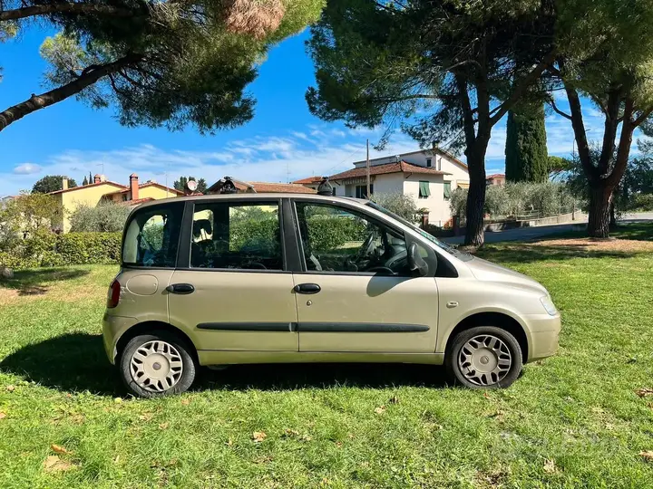 Fiat Multipla 2009 photo 2