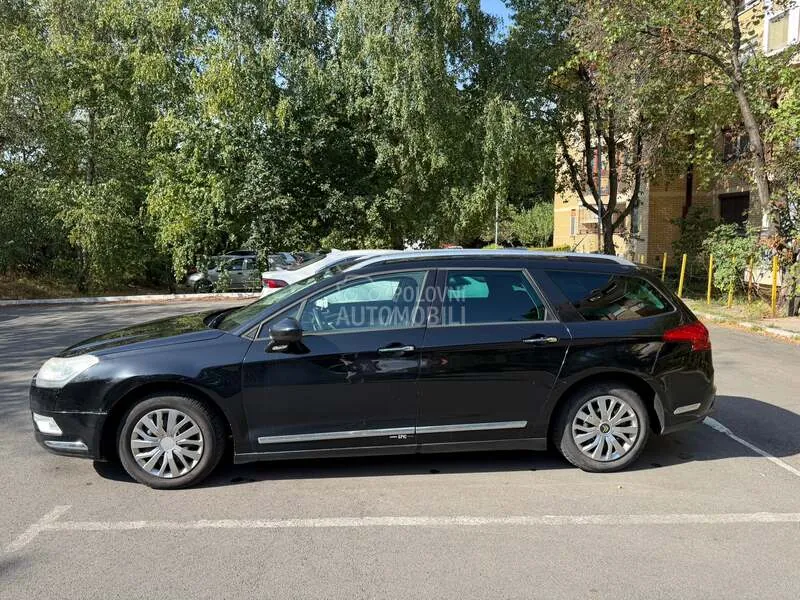 Citroen C5 2013 photo 2