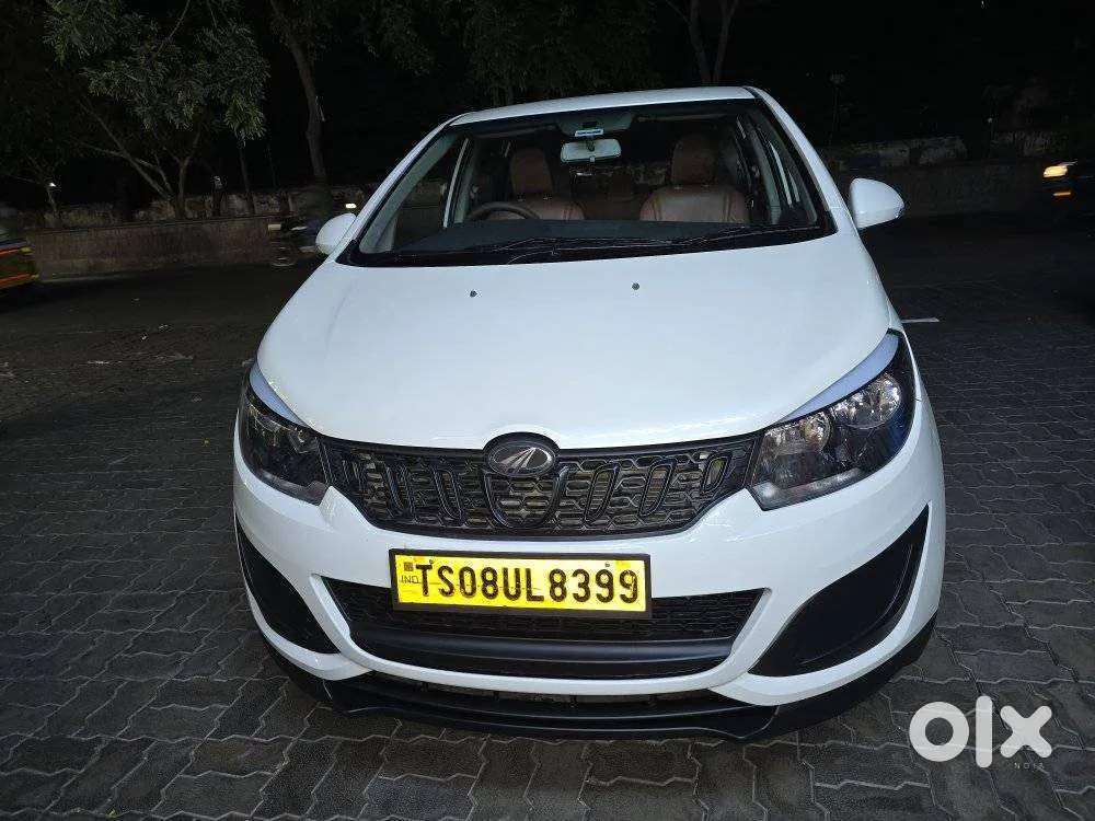 Mahindra Marazzo