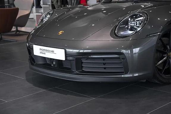 Porsche 911 2020 photo 2