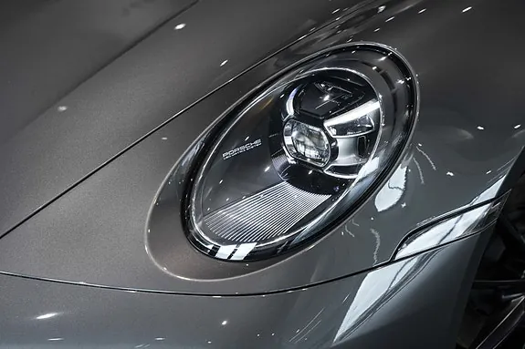 Porsche 911 2020 photo 3