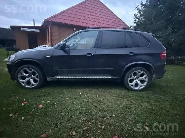 BMW X5 2007 photo 2