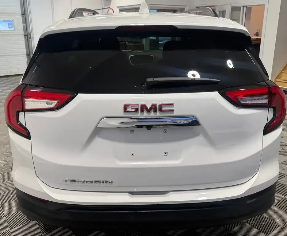 GMC Terrain 2024 photo 4